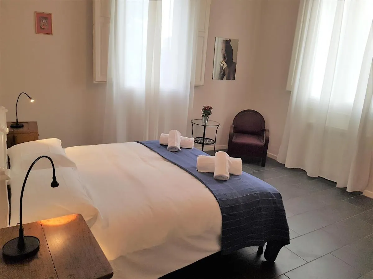 Cozy Family Apartment With Parking Spot Florence Italy