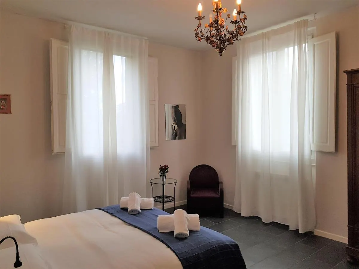 Cozy Family Apartment With Parking Spot Florence