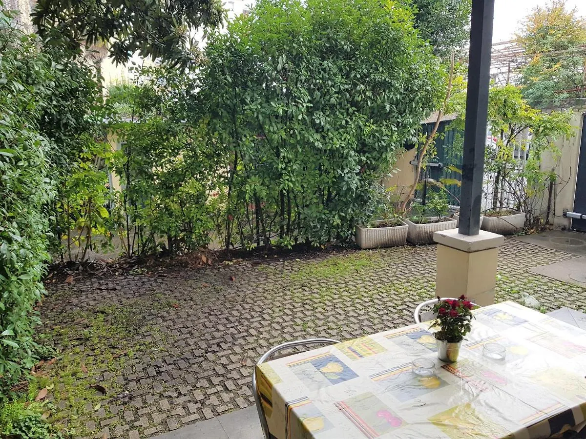 Cozy Family Apartment With Parking Spot Florence