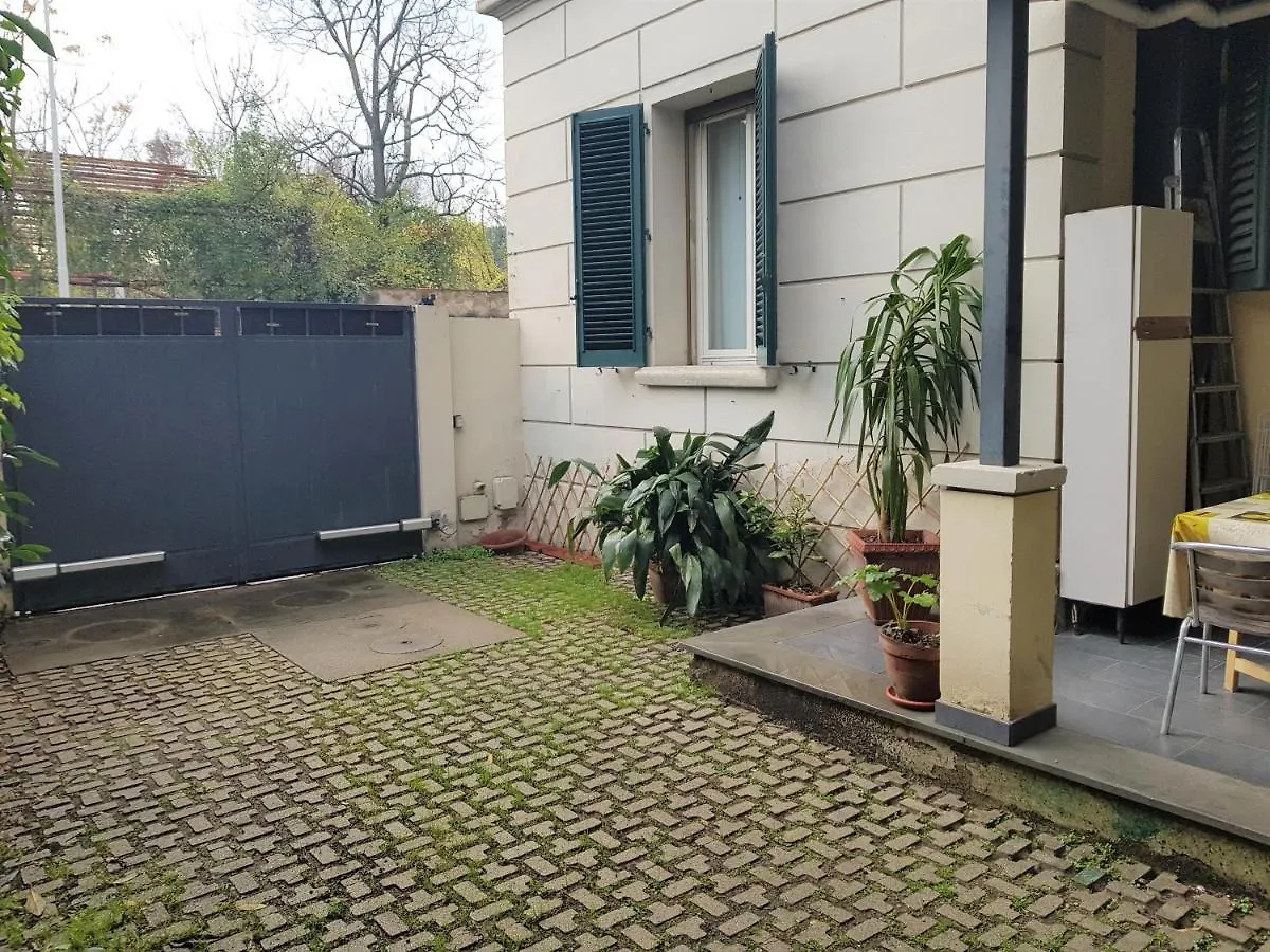 Cozy Family Apartment With Parking Spot Florence